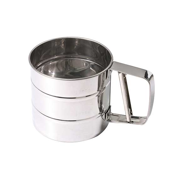3 CUP S/S FLOUR SIFTER